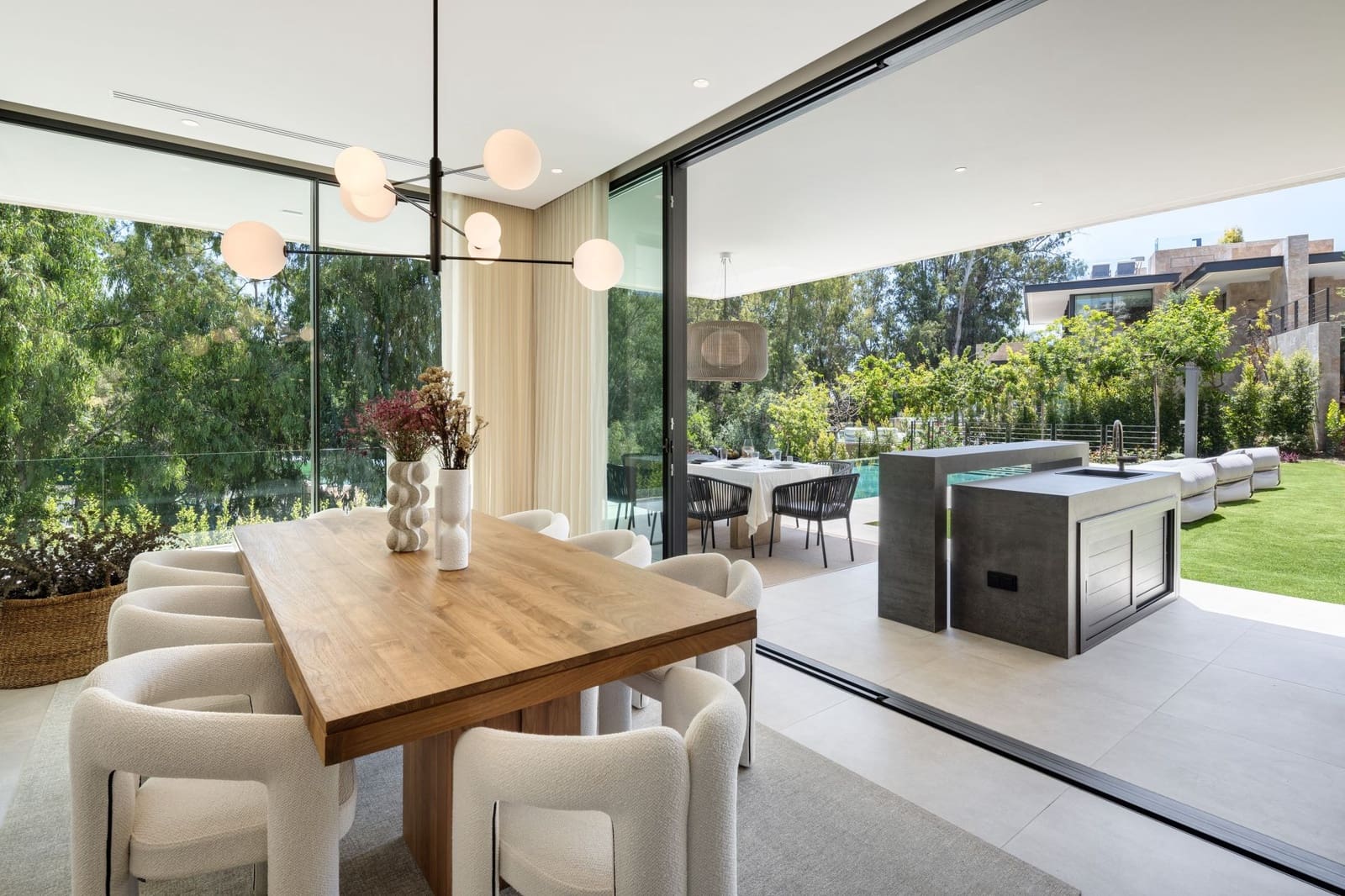 6 slaapkamer Villa te koop in Marbella met zwembad garage - € 4.375.000 (Ref: 9292274)