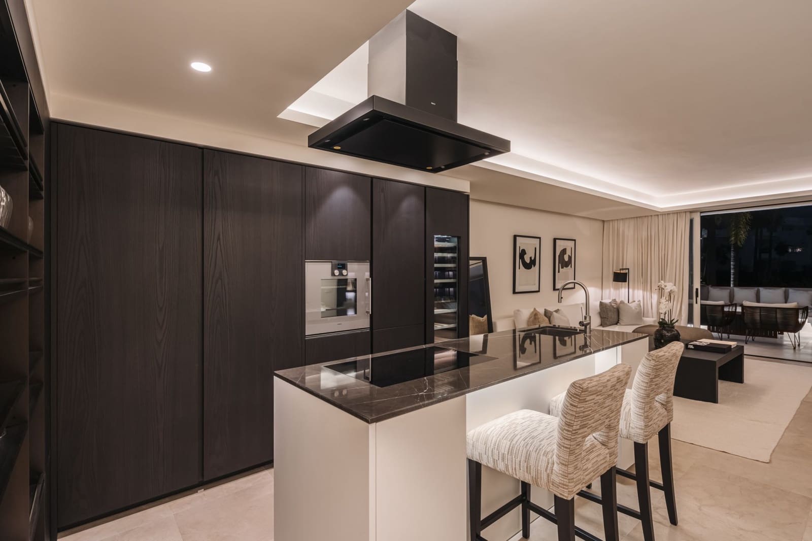 3 makuuhuone Huoneisto myytävänä paikassa Golden Mile mukana uima-altaan 
autotalli - 4 650 000 € (Ref: 9292275)