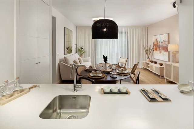 2 soverom Leilighet til salgs i Centro, Estepona med svømmebasseng garasje - € 549 000 (Ref: 9294598)