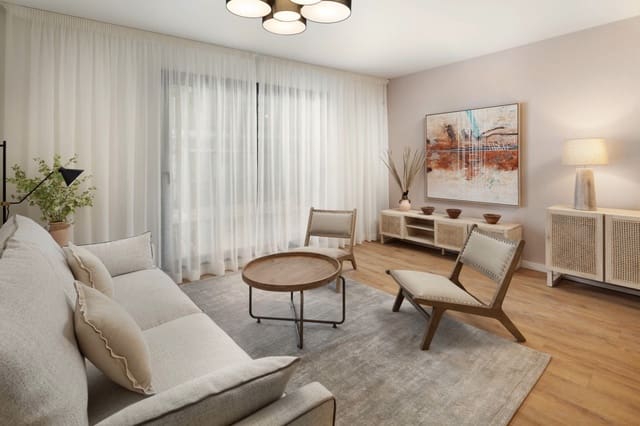 2 soverom Leilighet til salgs i Centro, Estepona med svømmebasseng garasje - € 549 000 (Ref: 9294598)
