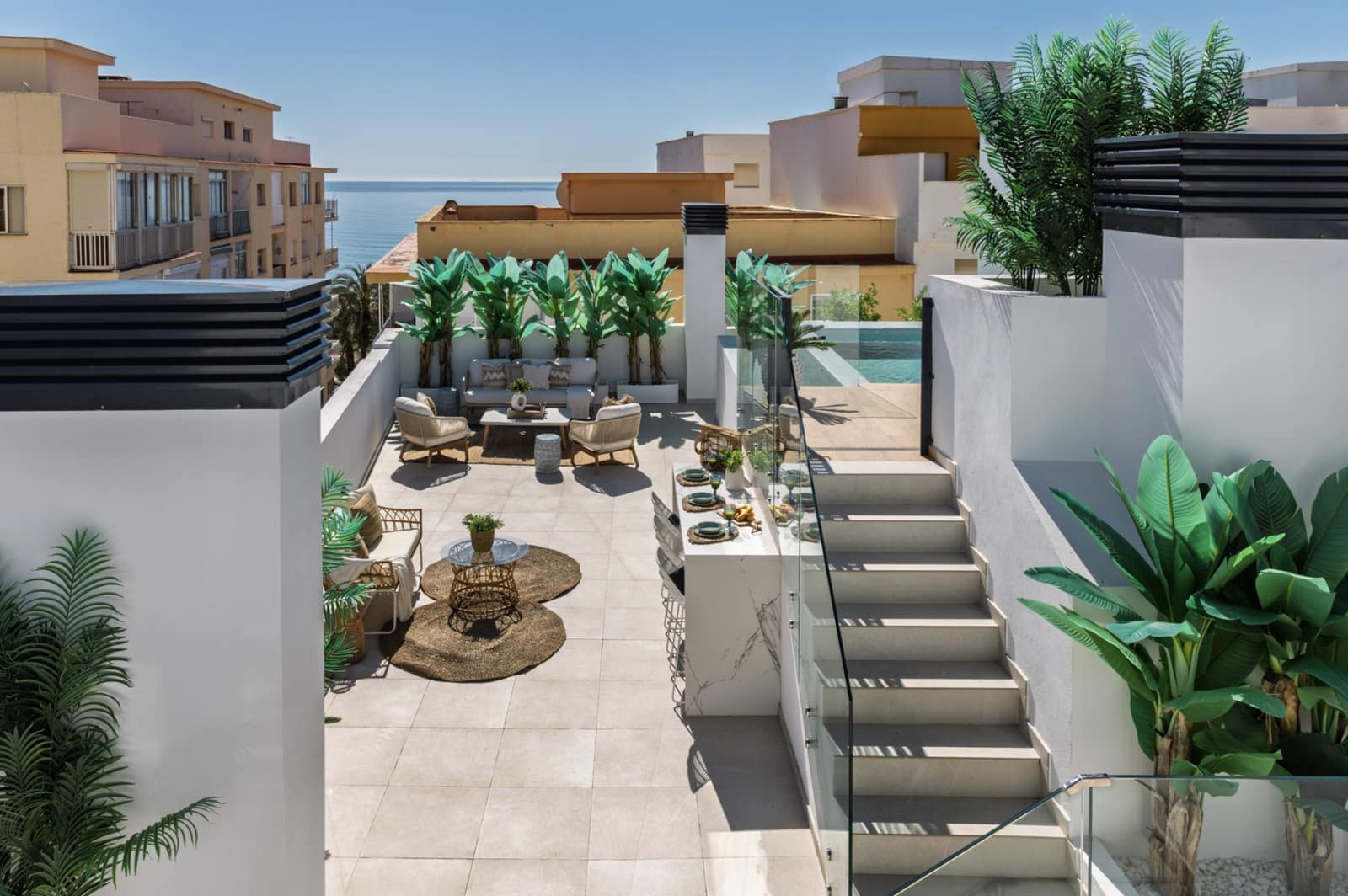 2 sovrum Lägenhet till salu i Estepona med pool garage - 549 000 € (Ref: 9294598)