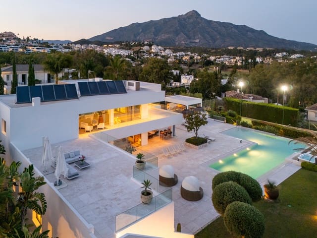 7 slaapkamer Villa te koop in Marbella met zwembad garage - € 7.950.000 (Ref: 9294601)