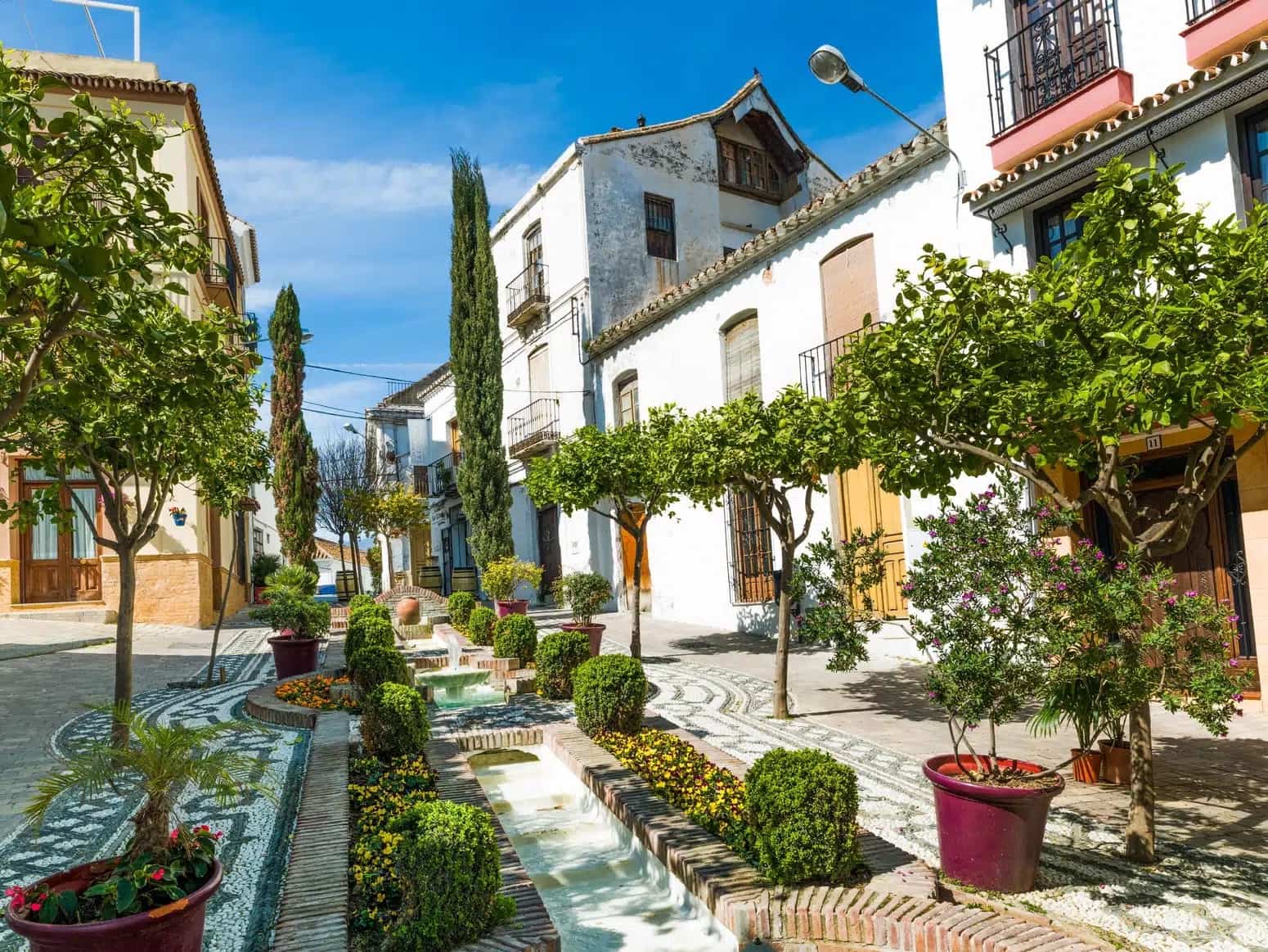 2 slaapkamer Appartement te koop in Casares met zwembad garage - € 323.000 (Ref: 9294607)