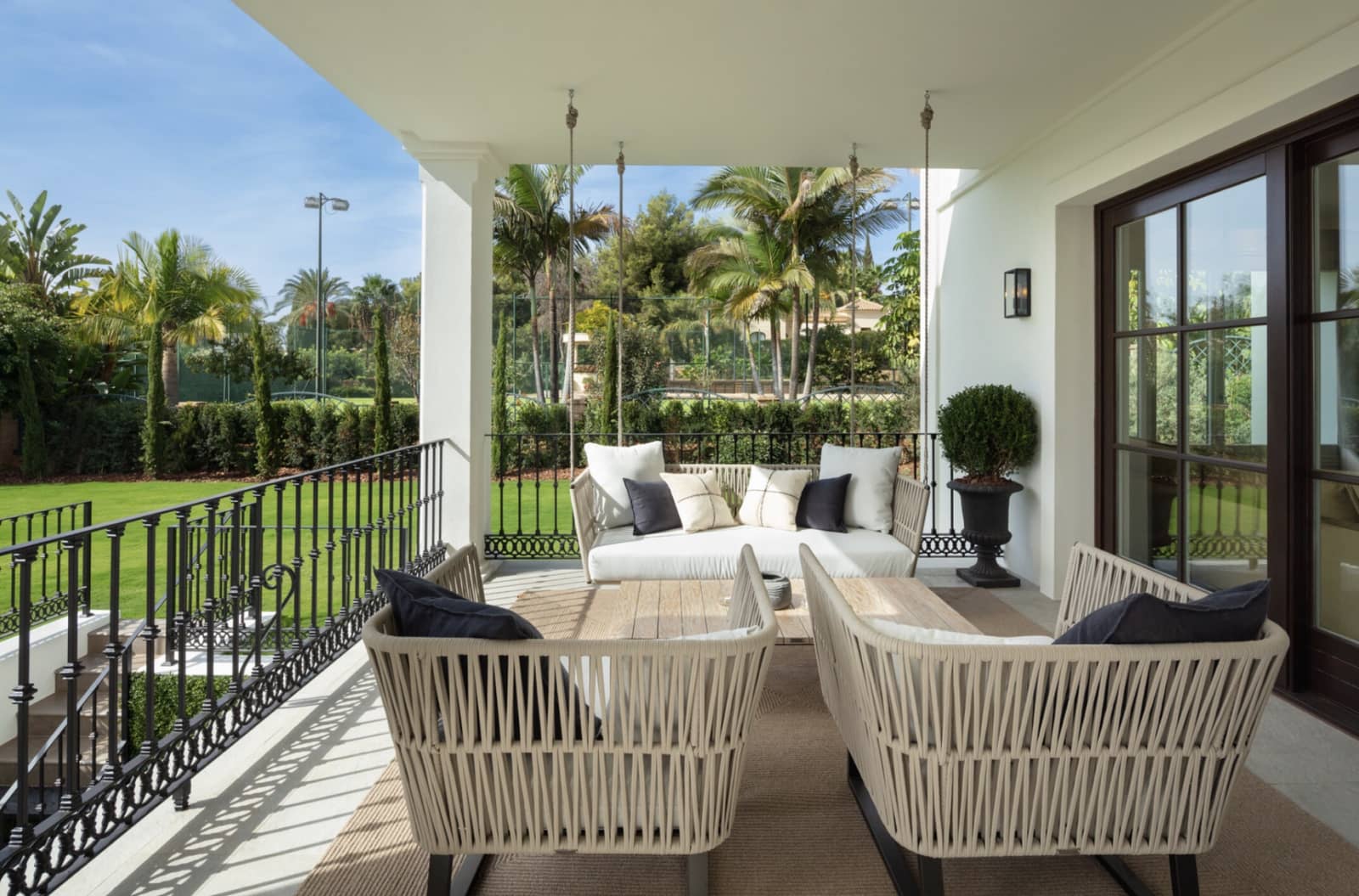 6 sovrum Villa till salu i Golden Mile med pool garage - 10 250 000 € (Ref: 9294612)