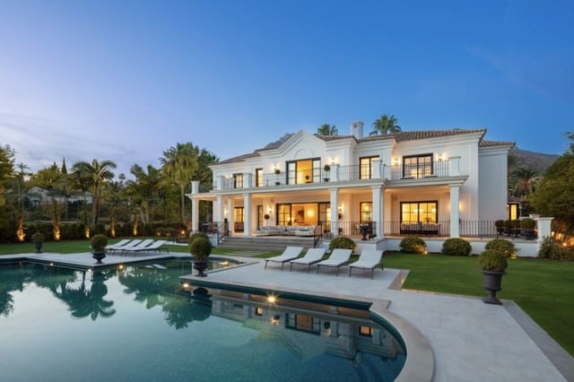 6 bedroom Villa for sale in Golden Mile, Marbella with pool garage - € 10,250,000 (Ref: 9294612)