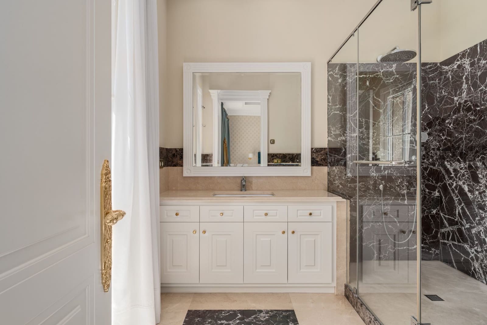 7 slaapkamer Villa te koop in Marbella met zwembad garage - € 13.000.000 (Ref: 9294618)