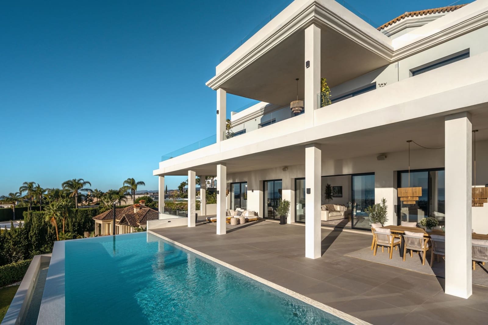 6 sovrum Villa till salu i Marbella med pool garage - 6 995 000 € (Ref: 9294623)