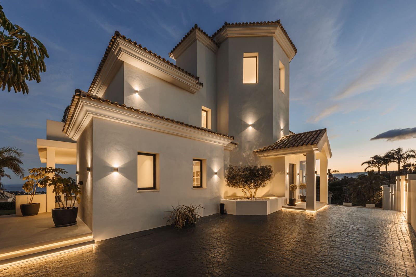 6 sovrum Villa till salu i Marbella med pool garage - 6 995 000 € (Ref: 9294623)