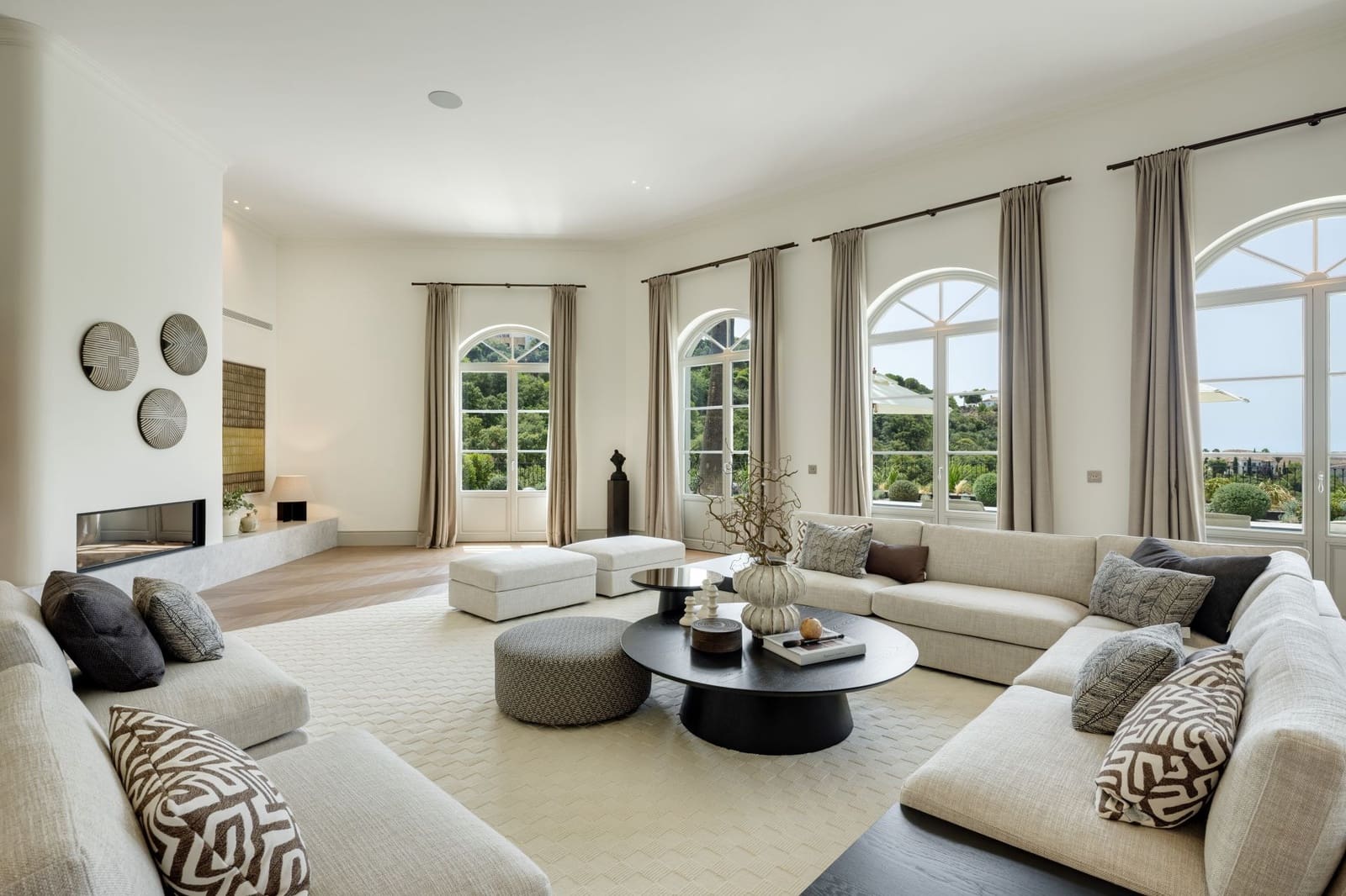 5 bedroom Villa for sale in Marbella with pool garage - € 8,000,000 (Ref: 9294624)