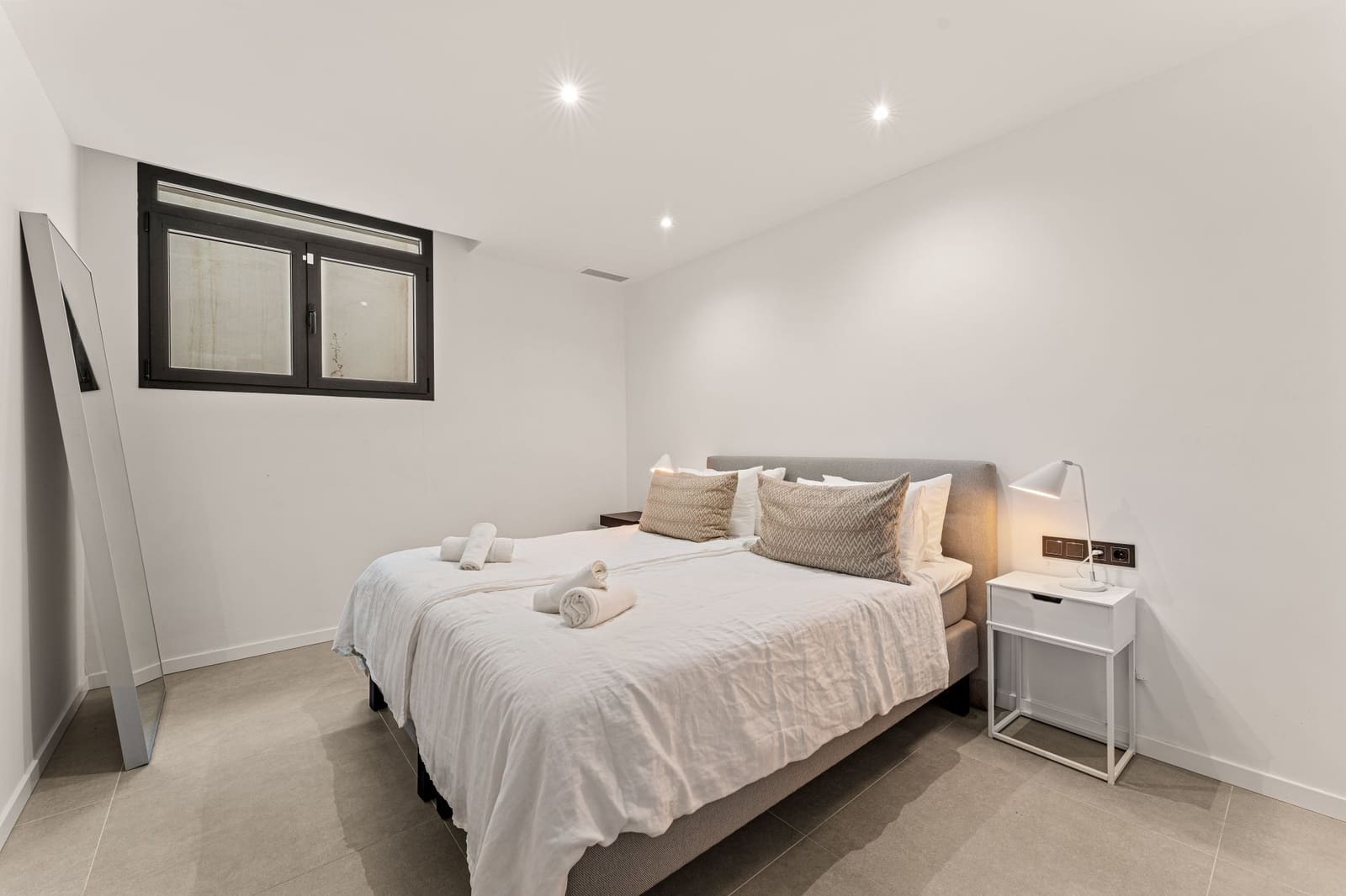 5 Zimmer Villa zu verkaufen in Marbella mit Pool Garage - 1.790.000 € (Ref: 9294626)