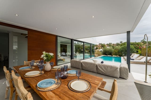 5 soverom Villa til salgs i Marbella med svømmebasseng garasje - € 1 790 000 (Ref: 9294626)