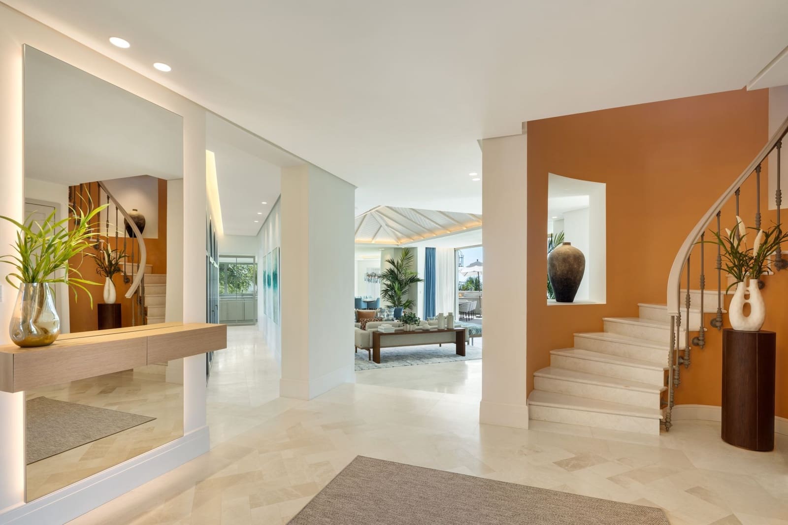 7 sypialnia Willa na sprzedaż w Marbella z basenem garażem - 10 800 000 € (Ref: 9294632)