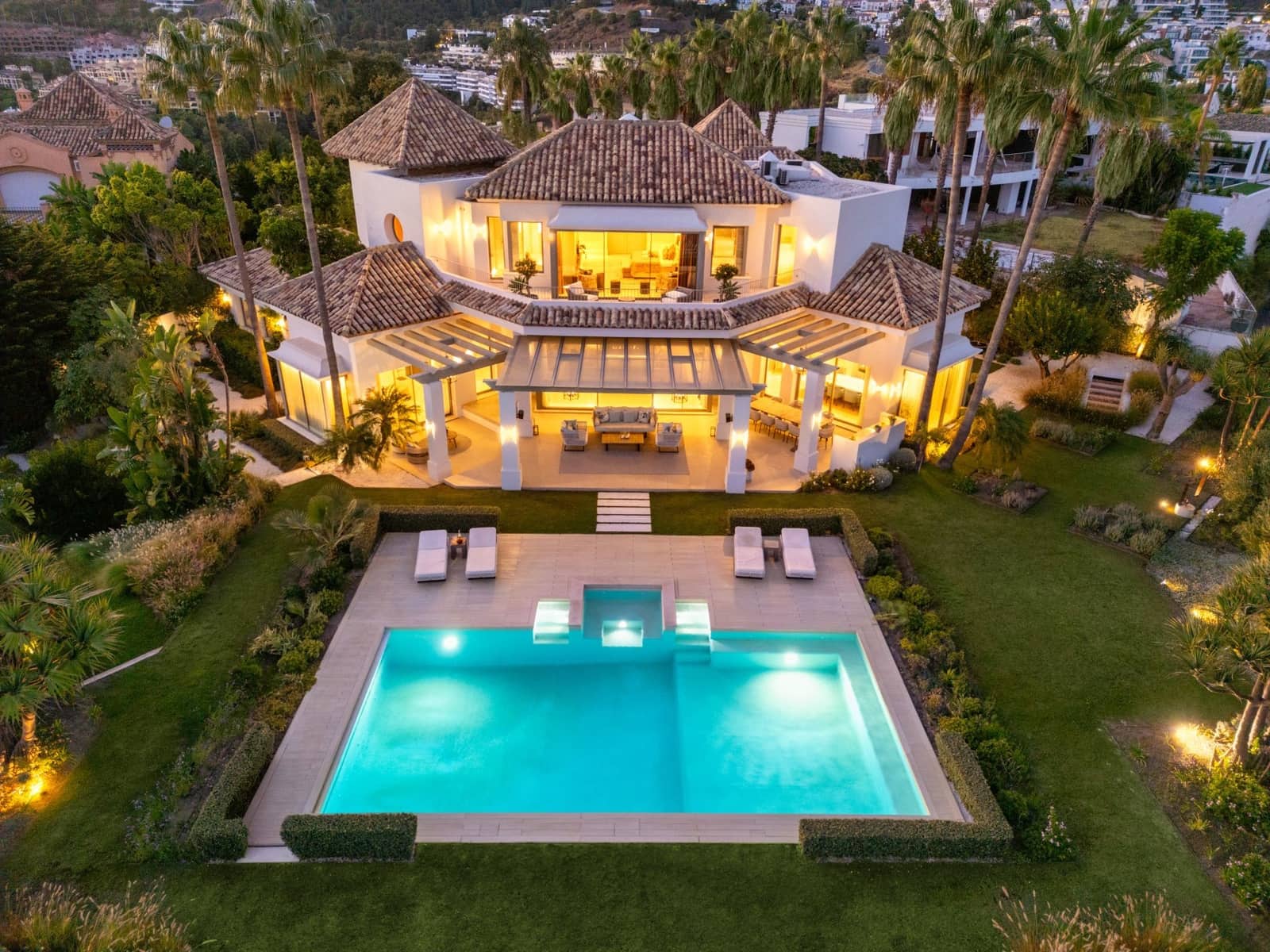 7 bedroom Villa for sale in Marbella with pool garage - € 10,800,000 (Ref: 9294632)