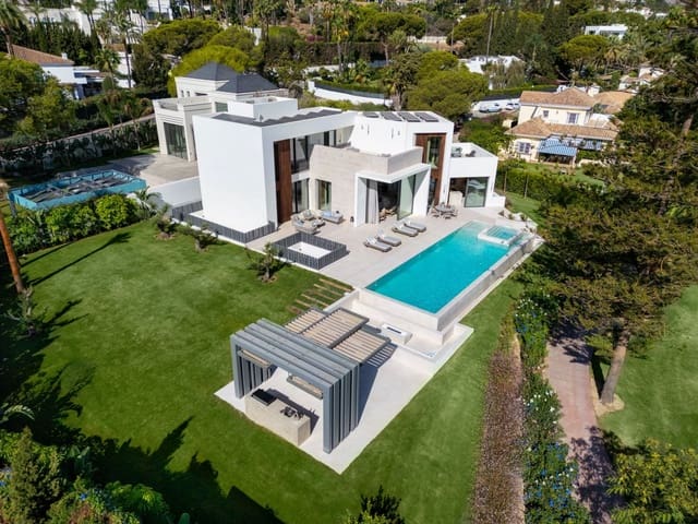 5 sovrum Villa till salu i Marbella med pool garage - 7 495 000 € (Ref: 9294633)