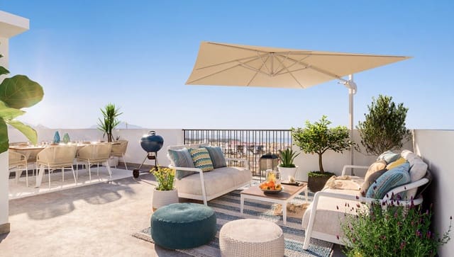 2 quarto Apartamento para venda em Estepona com piscina - 590 000 € (Ref: 9294653)
