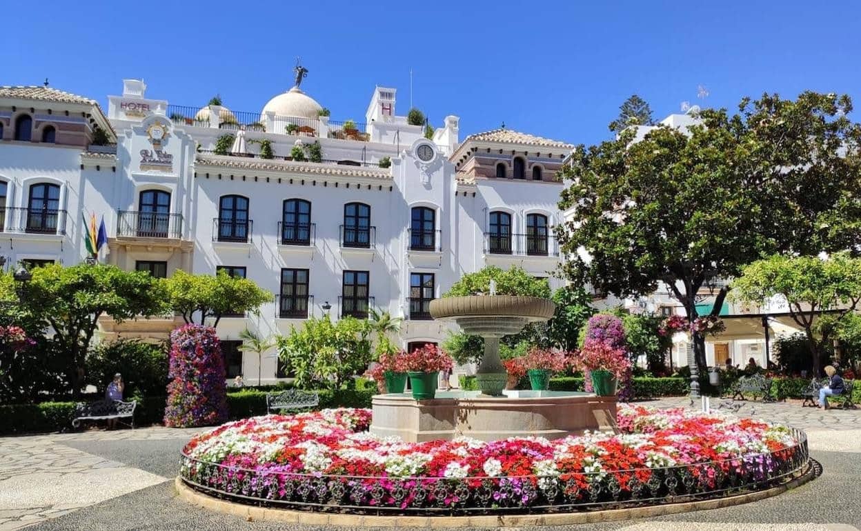 2 chambre Appartement à vendre à Estepona avec piscine - 590 000 € (Ref: 9294653)