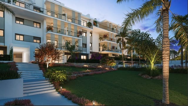 2 quarto Apartamento para venda em Estepona com piscina - 590 000 € (Ref: 9294653)