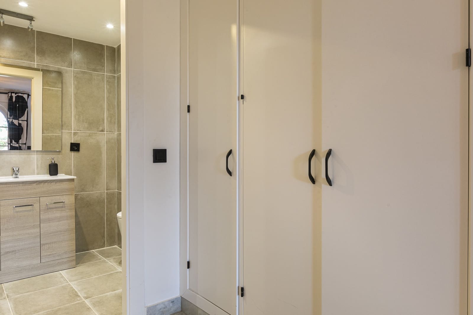 Apartamento de 2 habitaciones en Nueva Andalucia en venta con piscina garaje - 535.000 € (Ref: 9294657)