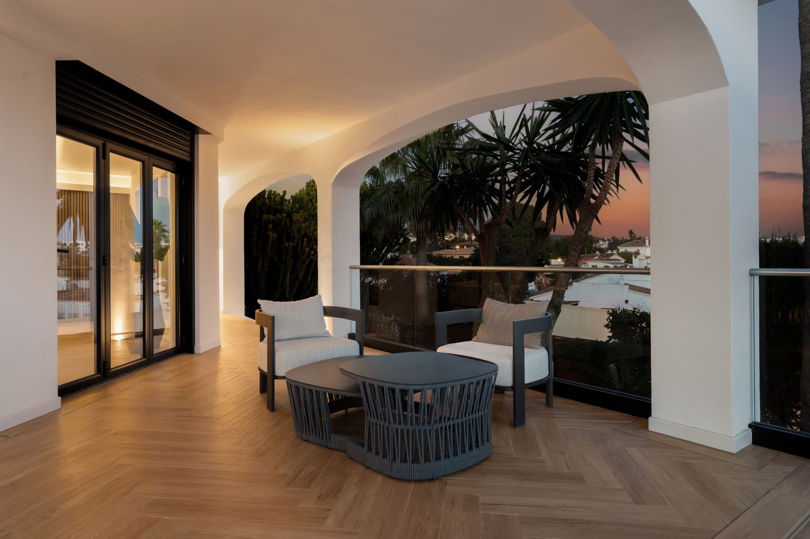 7 soverom Villa til salgs i Marbella med svømmebasseng garasje - € 2 990 000 (Ref: 9294658)