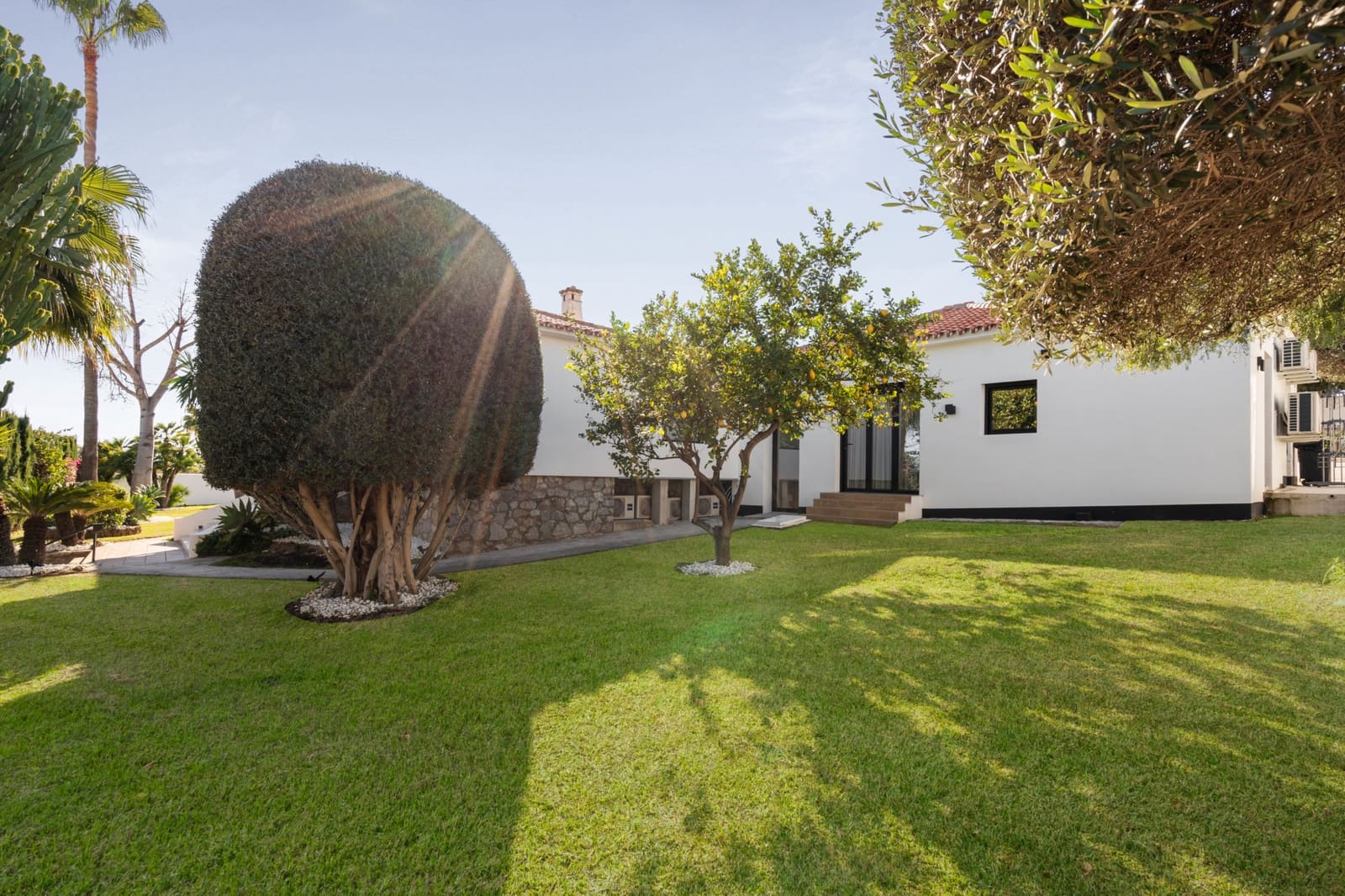 7 slaapkamer Villa te koop in Marbella met zwembad garage - € 2.990.000 (Ref: 9294658)
