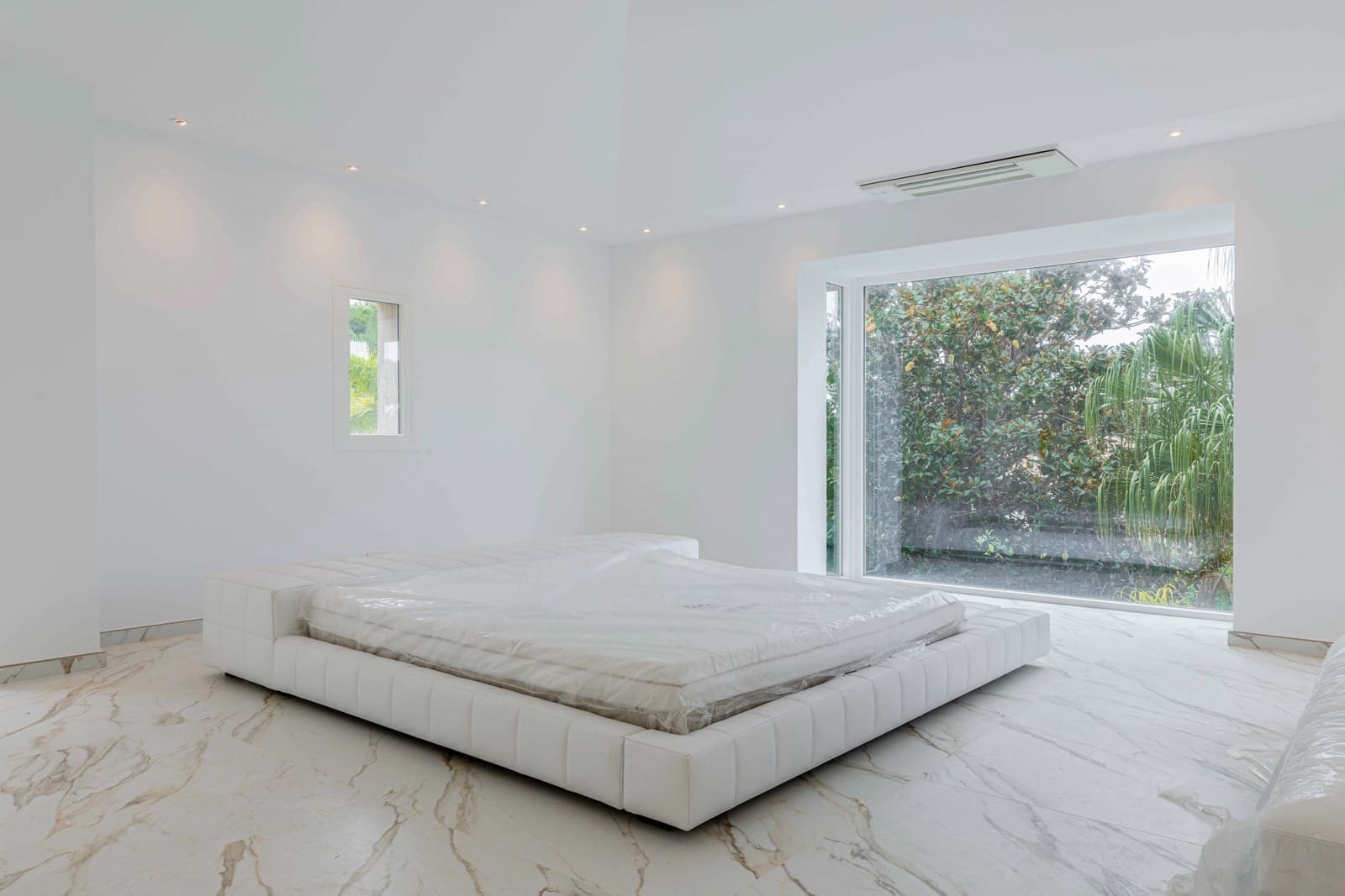 Chalet de 5 habitaciones en Marbella en venta con piscina garaje - 4.499.000 € (Ref: 9294659)