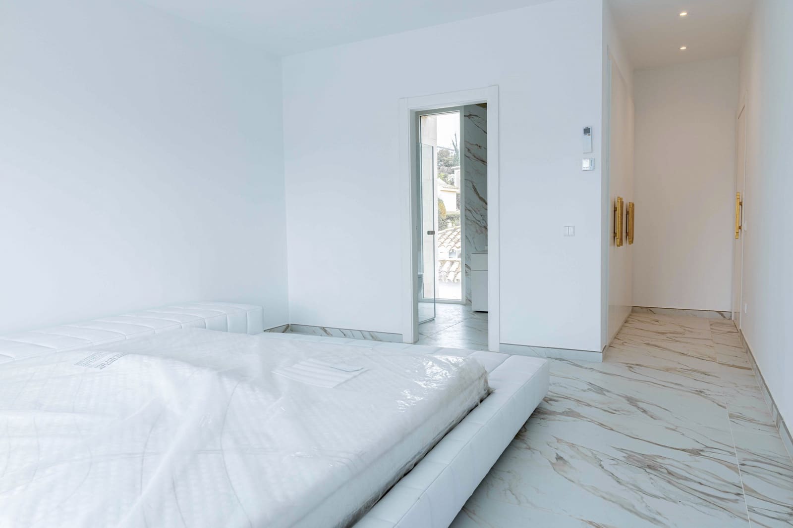 Chalet de 5 habitaciones en Marbella en venta con piscina garaje - 4.499.000 € (Ref: 9294659)