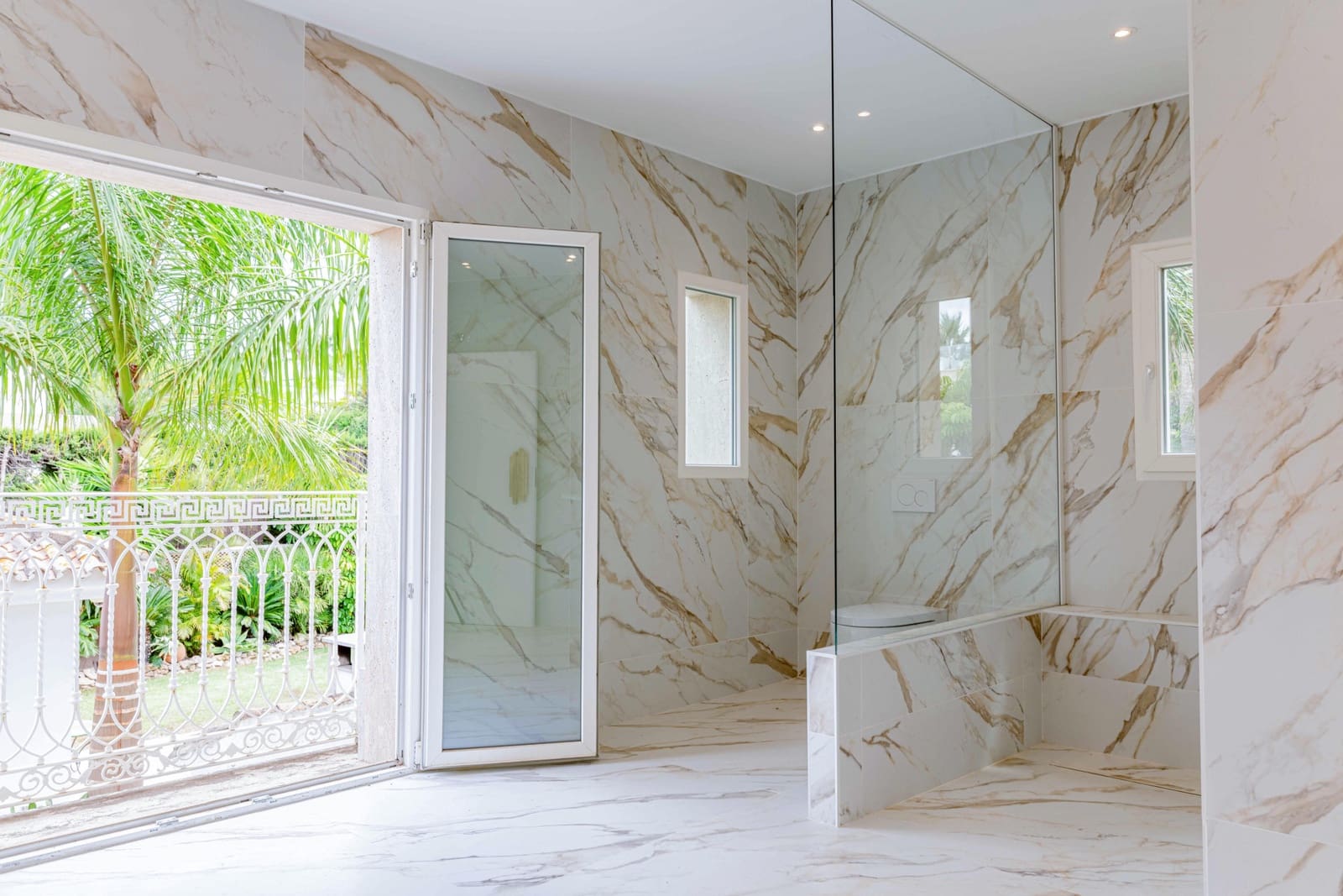 Chalet de 5 habitaciones en Marbella en venta con piscina garaje - 4.499.000 € (Ref: 9294659)