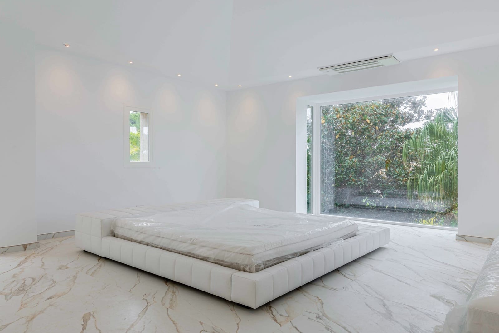 Chalet de 5 habitaciones en Marbella en venta con piscina garaje - 4.499.000 € (Ref: 9294659)