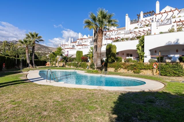 2 soveværelse Lejlighed til salg i Nueva Andalucia, Marbella med swimmingpool garage - € 579.000 (Ref: 9294660)