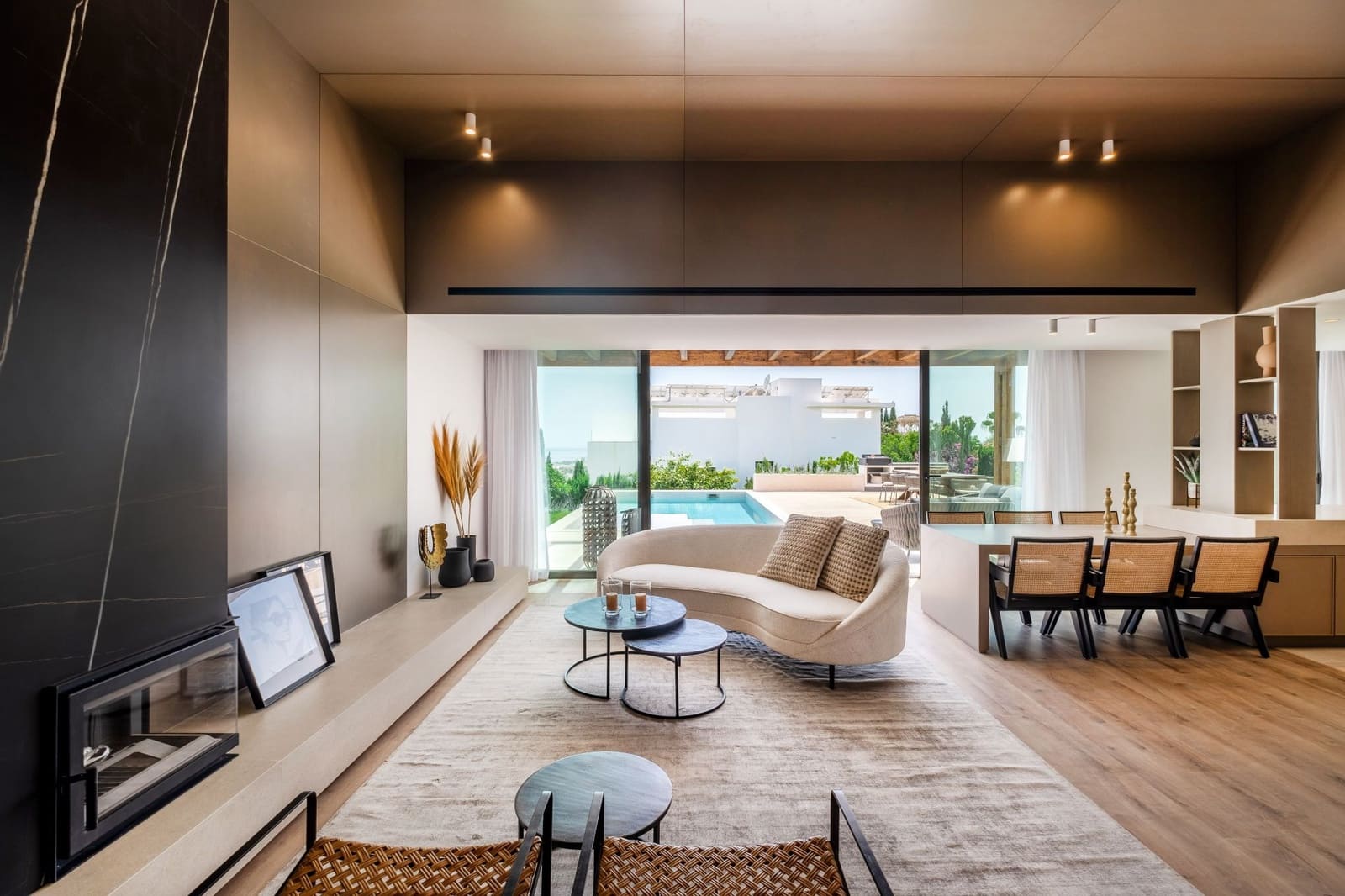 4 slaapkamer Villa te koop in Benahavis met zwembad garage - € 2.325.000 (Ref: 9300490)