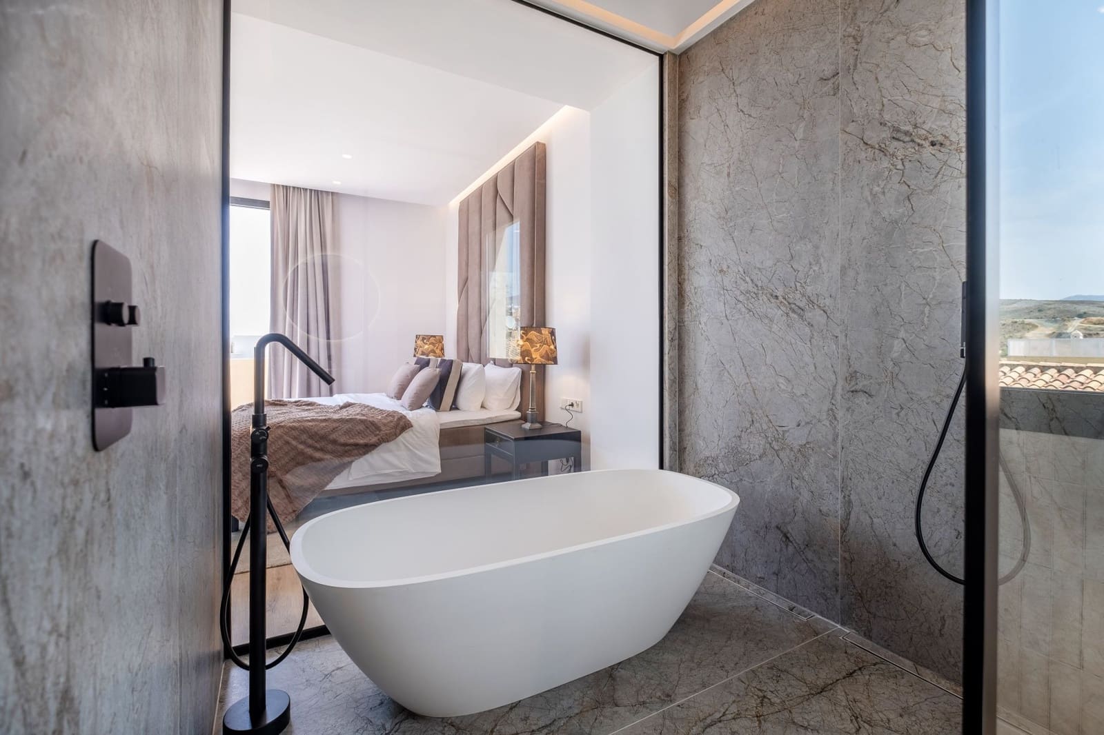 4 slaapkamer Villa te koop in Benahavis met zwembad garage - € 2.325.000 (Ref: 9300490)