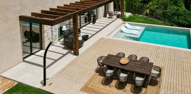 4 soverom Villa til salgs i Benahavís med svømmebasseng garasje - € 2 325 000 (Ref: 9300490)