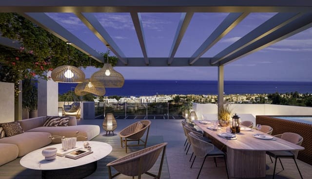 2 soveværelse Lejlighed til salg i Estepona med swimmingpool - € 390.000 (Ref: 9312329)