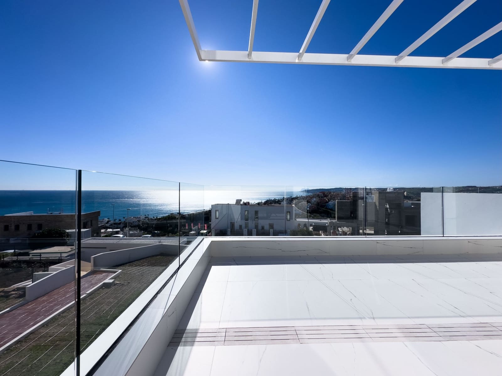 2 chambre Appartement à vendre à Casares avec piscine garage - 505 000 € (Ref: 9325980)