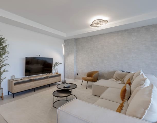 4 slaapkamer Villa te koop in Mijas met zwembad garage - € 684.000 (Ref: 9340694)