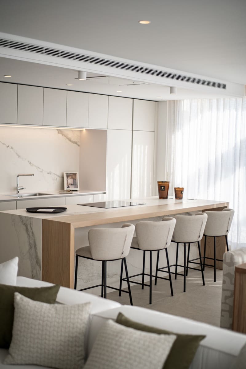 4 chambre Penthouse à vendre à Marbella avec piscine garage - 2 290 000 € (Ref: 9344349)