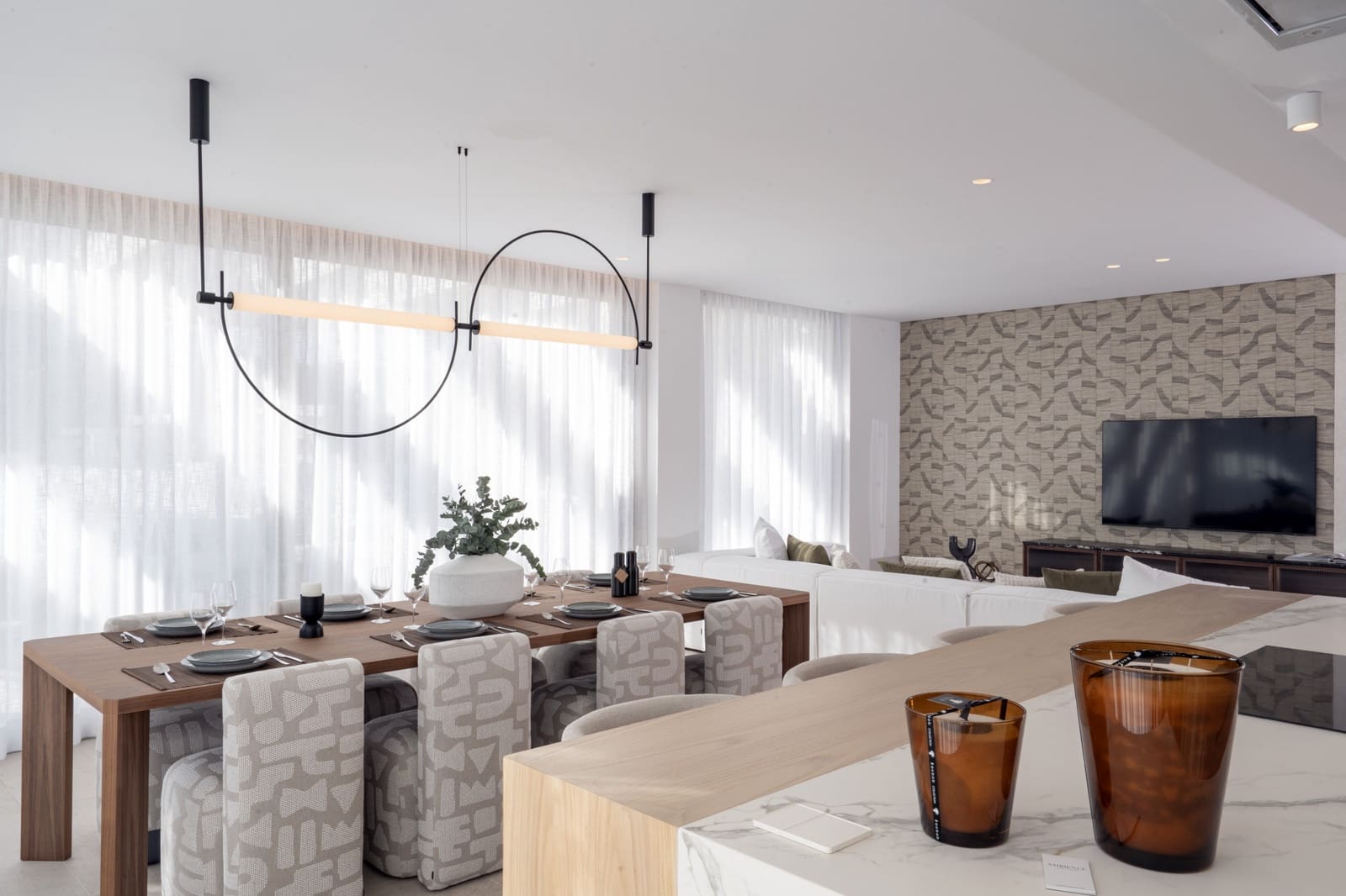 4 chambre Penthouse à vendre à Marbella avec piscine garage - 2 290 000 € (Ref: 9344349)