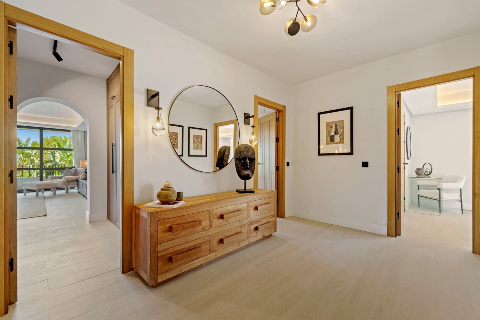 6 sypialnia Willa na sprzedaż w Marbella z basenem garażem - 11 950 000 € (Ref: 9344351)