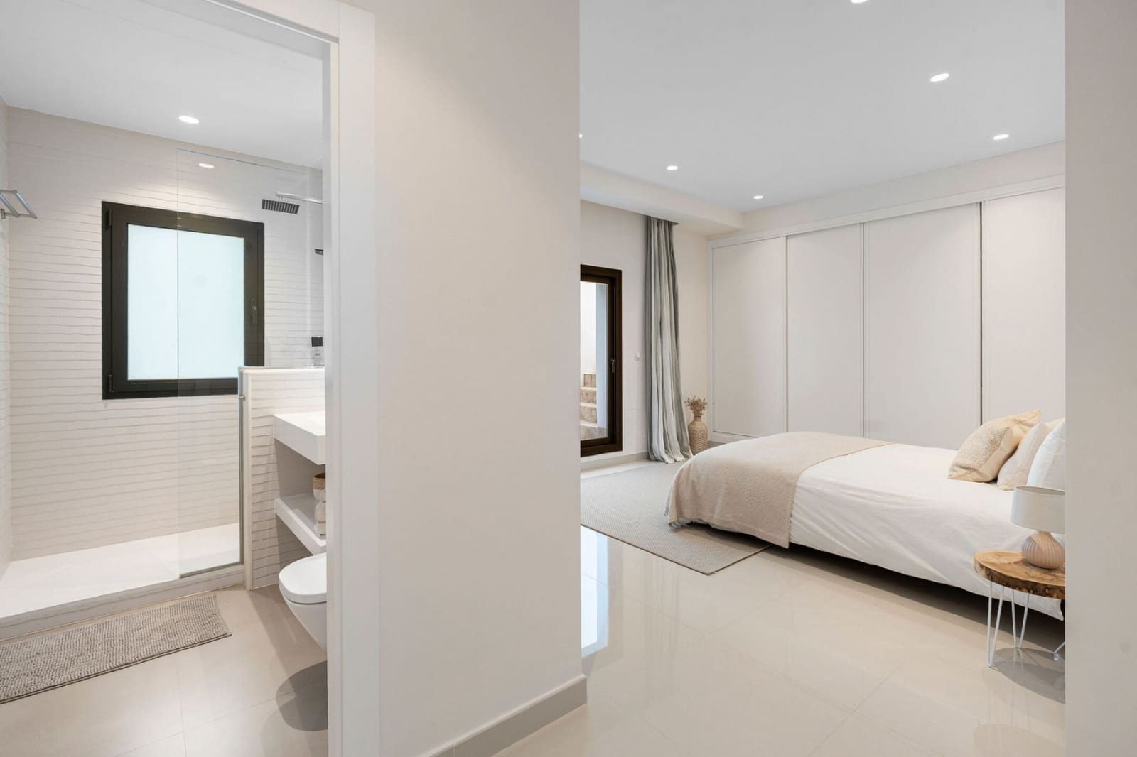 5 slaapkamer Villa te koop in La Quinta met zwembad garage - € 3.495.000 (Ref: 9378730)