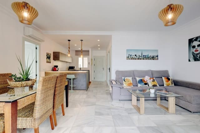 2 Zimmer Apartment zu verkaufen in Estepona mit Pool Garage - 764.000 € (Ref: 9390152)