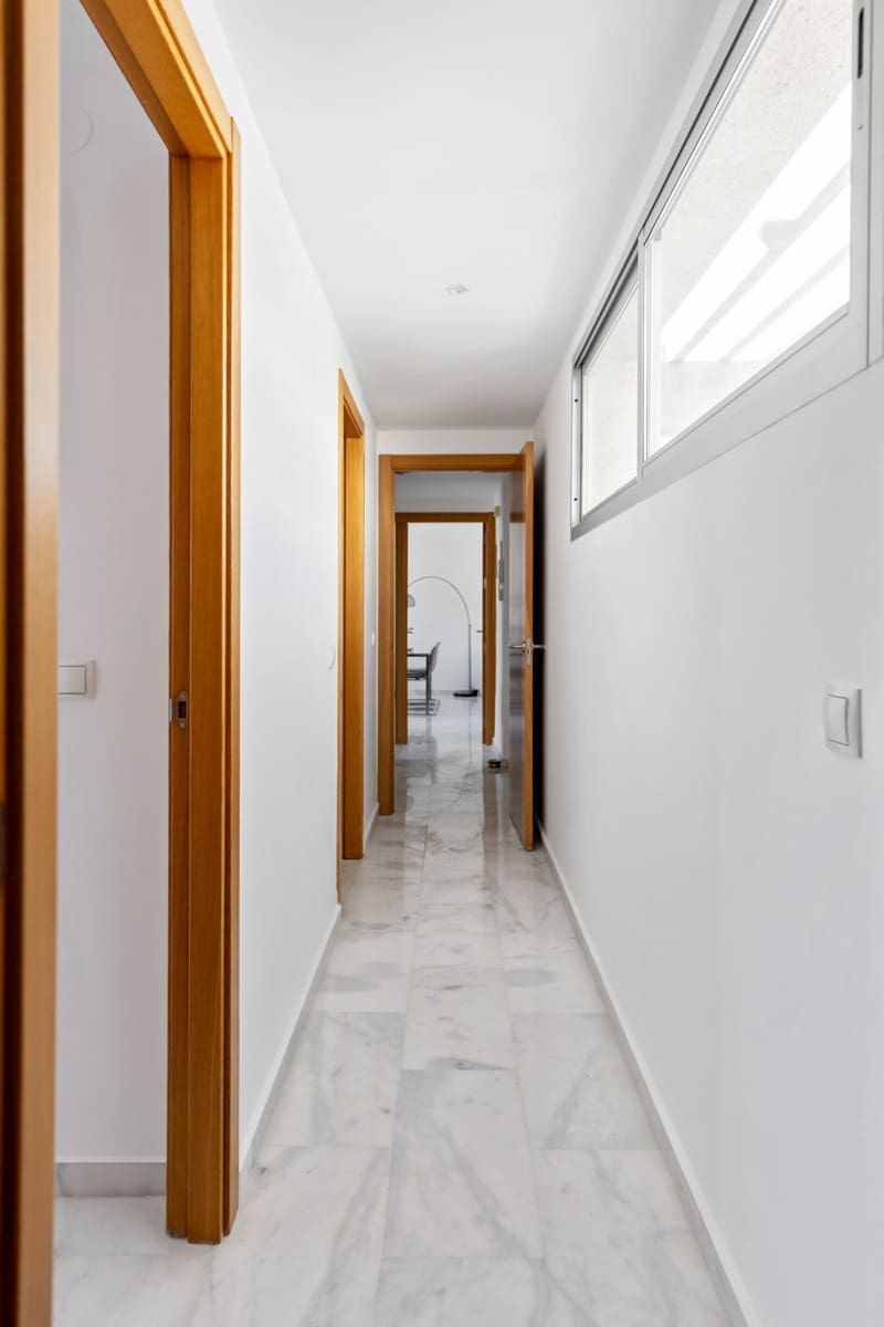 3 sovrum Takvåning till salu i Mijas Costa med pool - 368 000 € (Ref: 9518454)