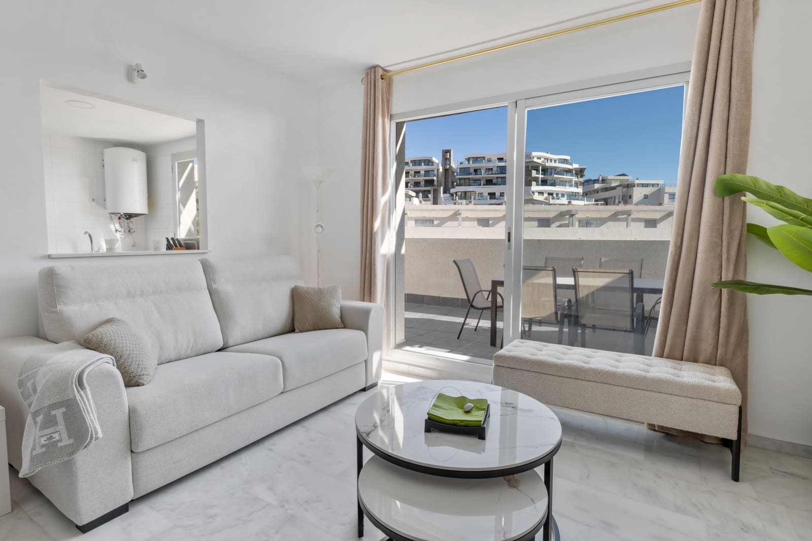 Ático de 2 habitaciones en Mijas Costa en venta con piscina - 368.000 € (Ref: 9518454)