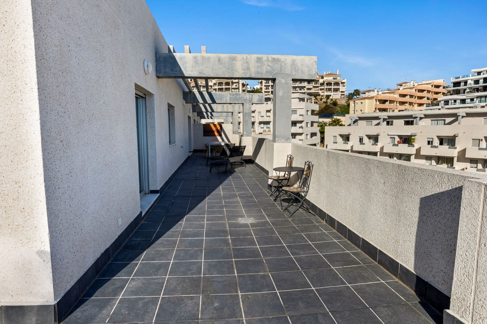 3 soverom Penthouse til salgs i Mijas Costa med svømmebasseng garasje - € 395 000 (Ref: 9518455)