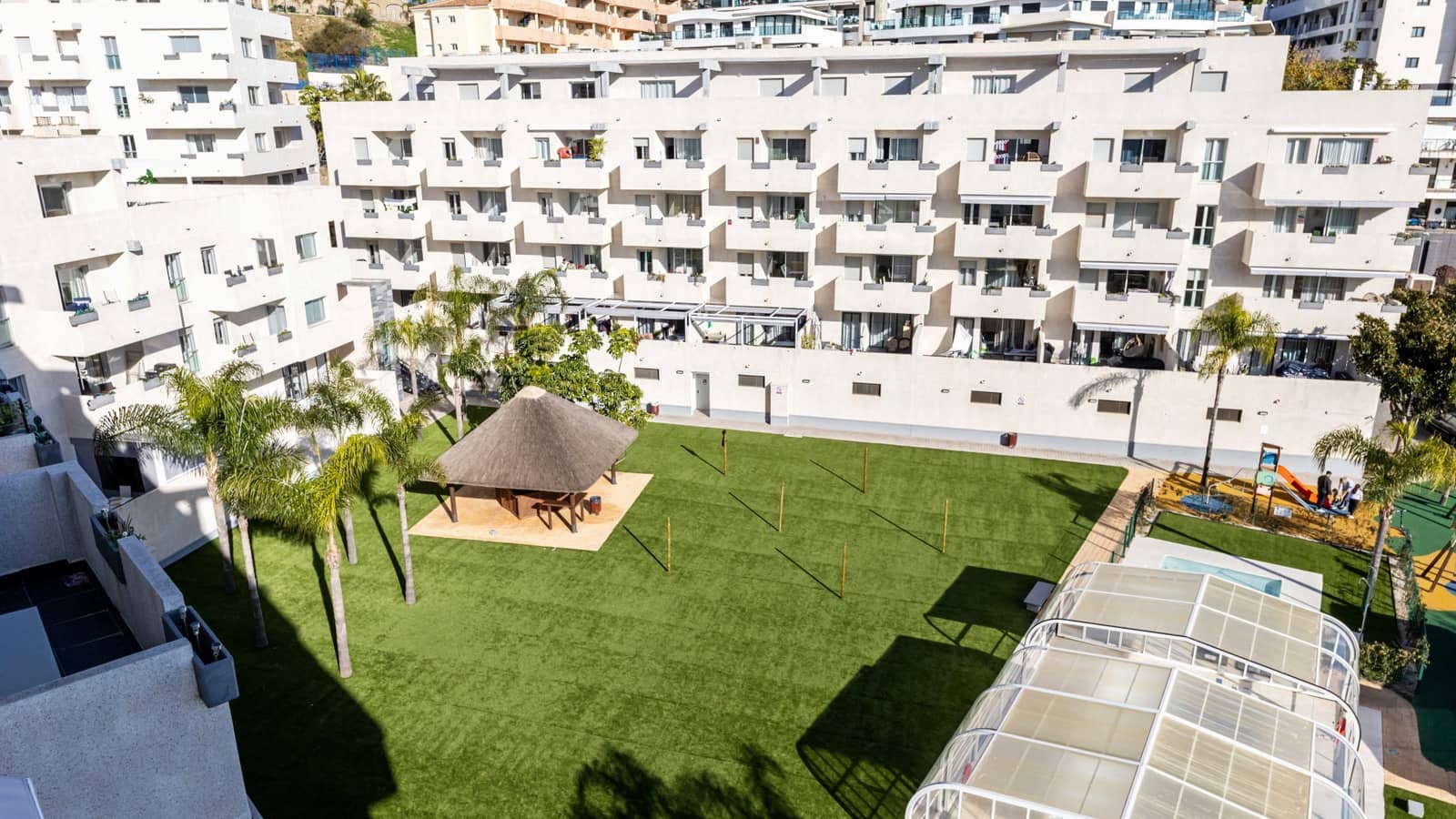 3 soverom Penthouse til salgs i Mijas Costa med svømmebasseng garasje - € 395 000 (Ref: 9518455)