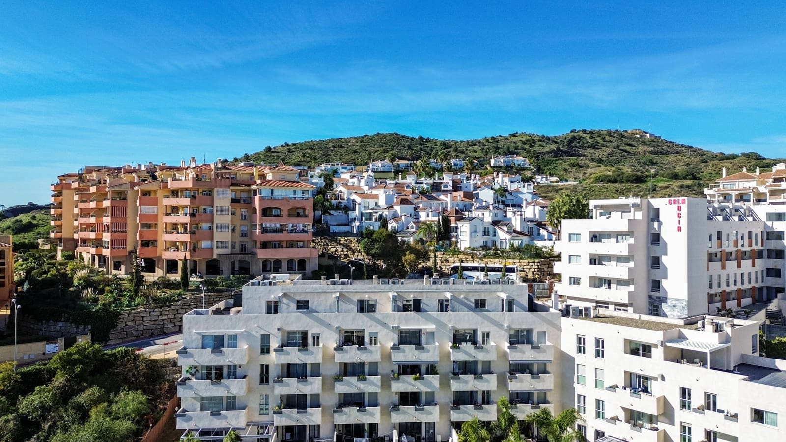 3 soverom Penthouse til salgs i Mijas Costa med svømmebasseng garasje - € 395 000 (Ref: 9518455)
