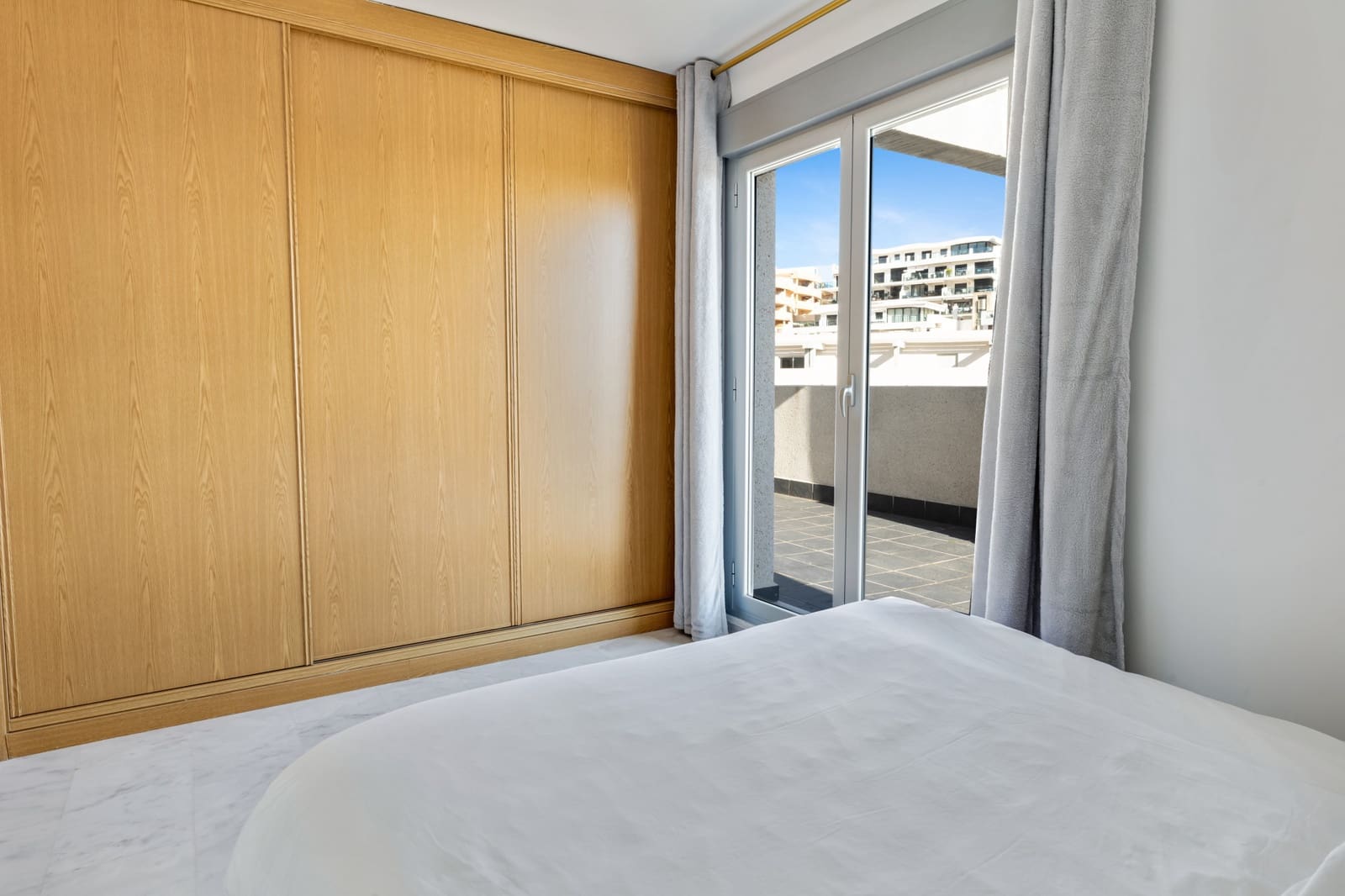 3 soverom Penthouse til salgs i Mijas Costa med svømmebasseng garasje - € 395 000 (Ref: 9518455)