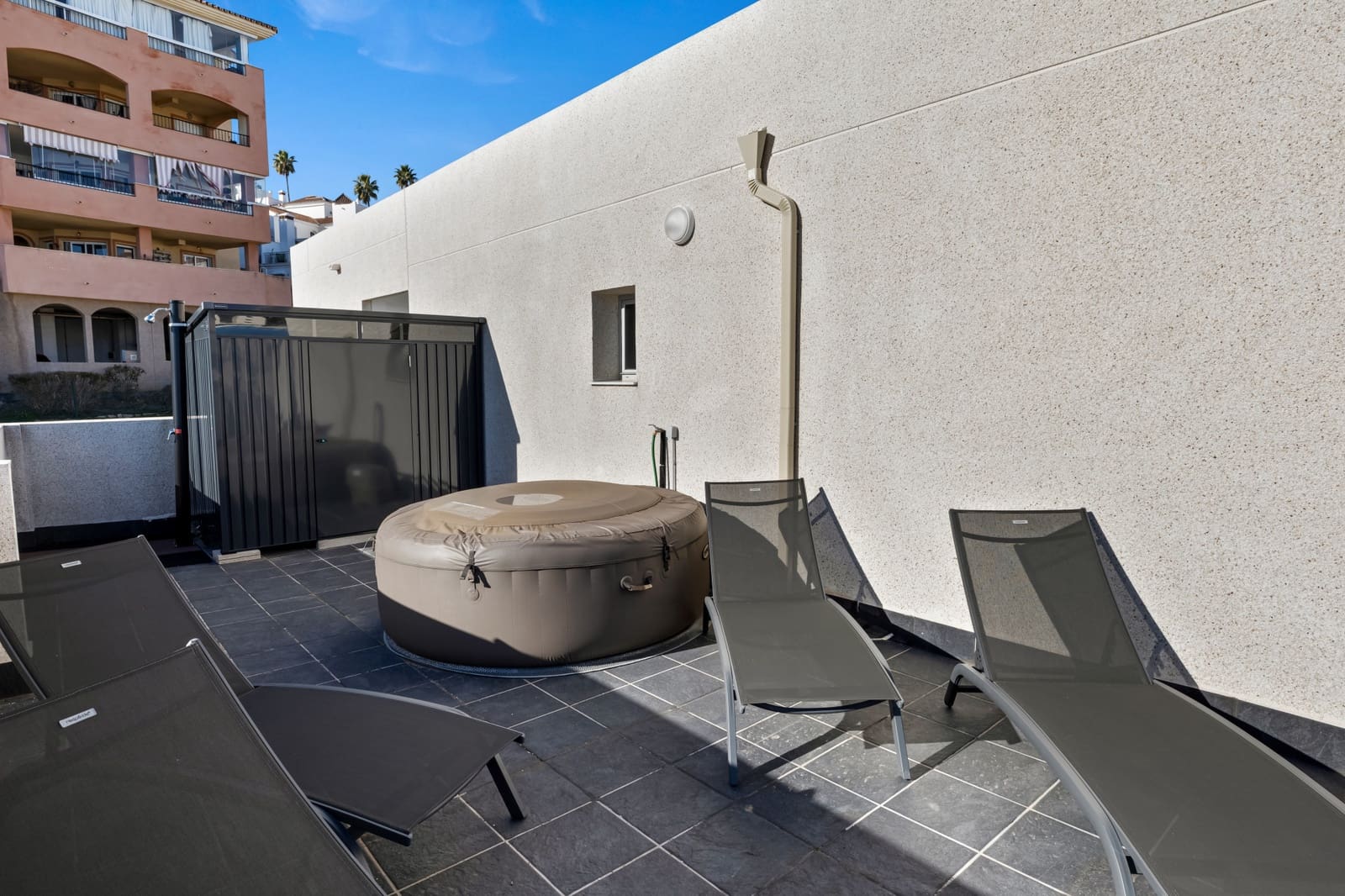 3 soverom Penthouse til salgs i Mijas Costa med svømmebasseng garasje - € 395 000 (Ref: 9518455)