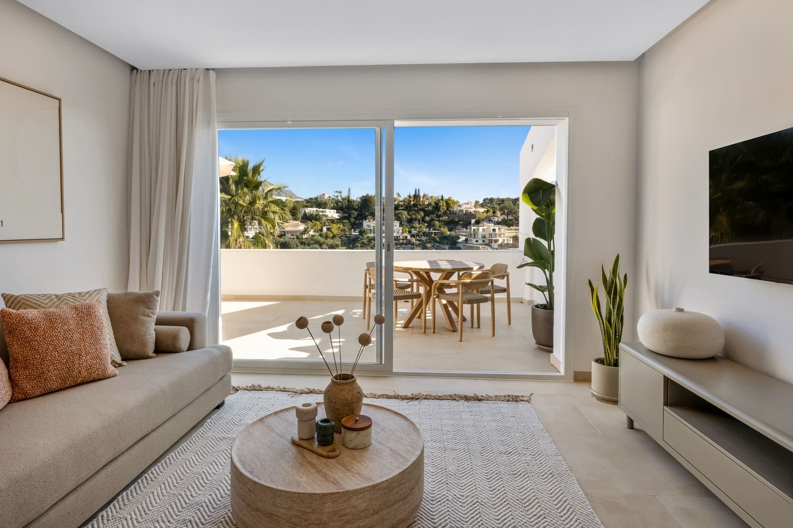 2 slaapkamer Appartement te koop in La Quinta met zwembad garage - € 599.000 (Ref: 9535515)