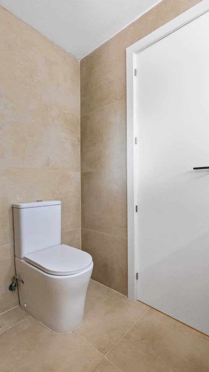 3 chambre Appartement à vendre à Nueva Andalucia avec piscine garage - 699 000 € (Ref: 9535516)