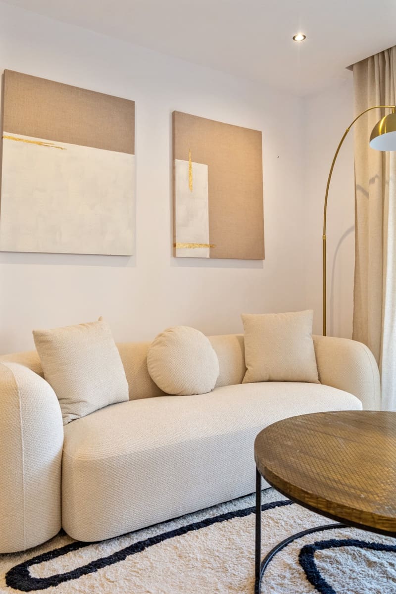 3 bedroom Apartment for sale in Nueva Andalucia with pool garage - € 699,000 (Ref: 9669944)